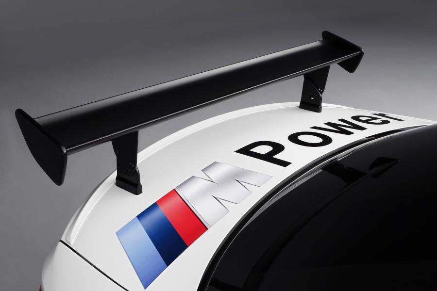  BMW 1-Series M Coupe MotoGP Safety Car 2011 года  (фото 3 из 40)